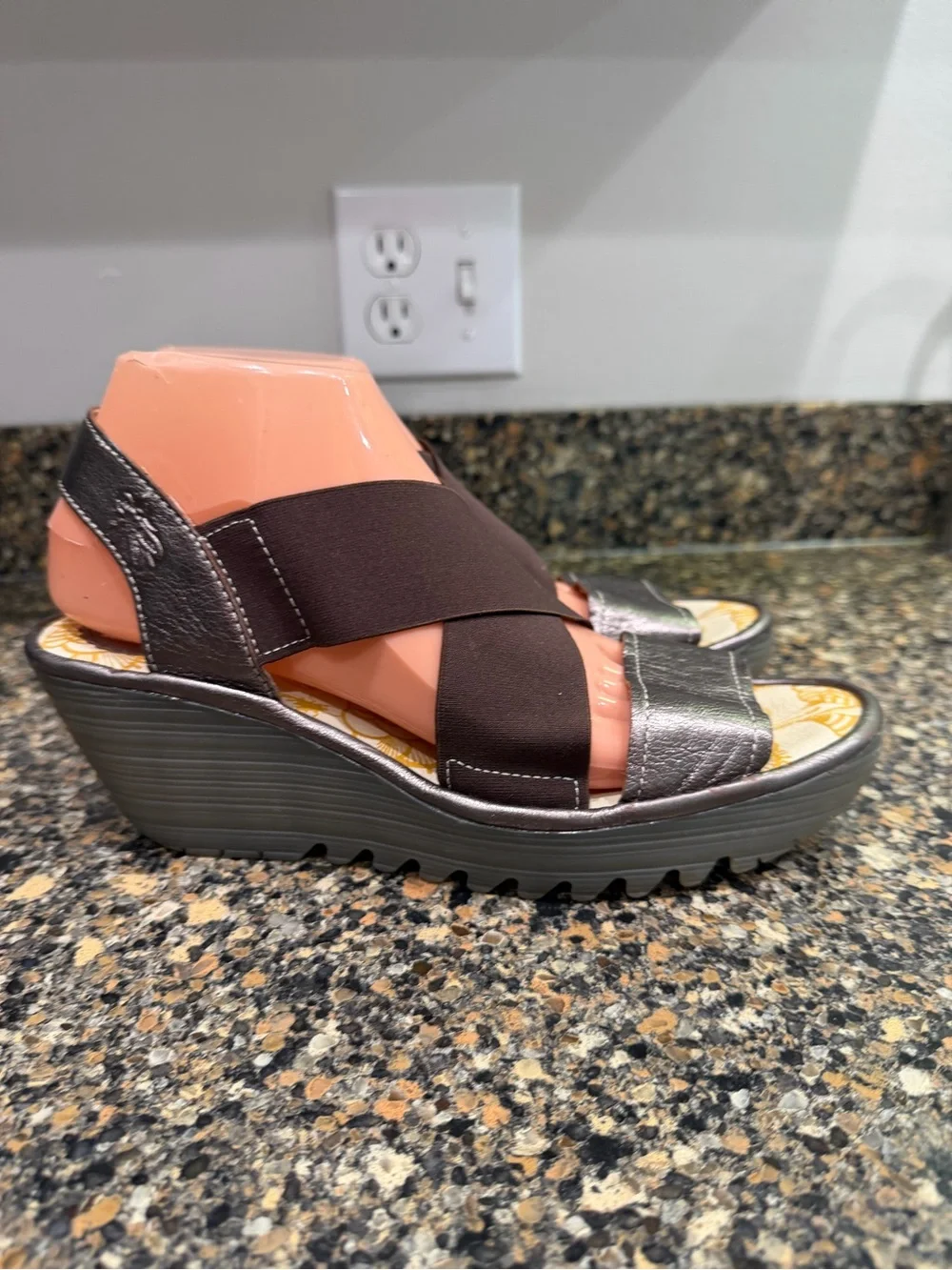 Fly London Yaji Women’s Brown Metallic Wedge Sandals with Elastic Cross Straps 3